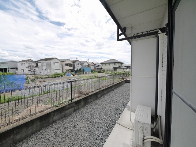 レオパレスルピナスのバルコニー|広々としたバルコニーです