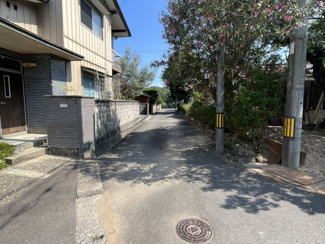 【前面道路含む現地写真】