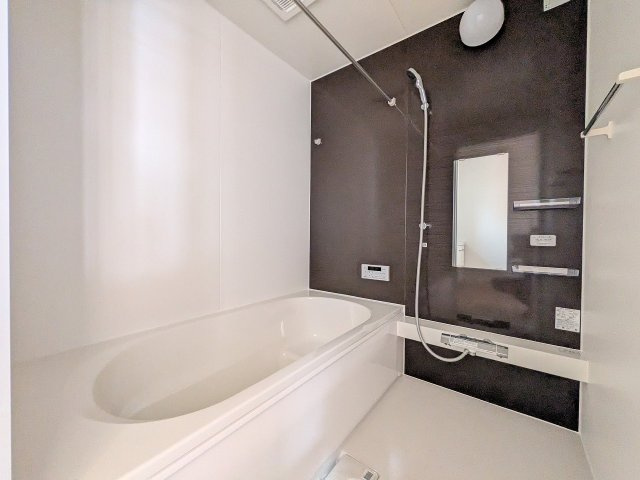 八王子市　横川町　新築一戸建て　５期の浴室|～のびのびくつろげるバスルーム　１日の締めくくりに癒やしのバスタイムを～