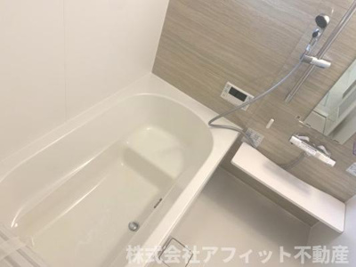 【浴室】 | シャルマン本庄 | 追い焚き機能付き