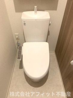 【トイレ】 | シャルマン本庄 | 温水洗浄暖房便座