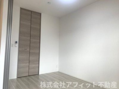 【寝室】 | シャルマン本庄 | 洋室5帖