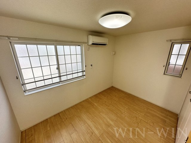 クラリス Bの寝室