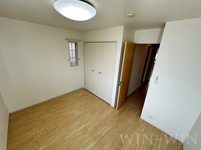 クラリス Bの寝室