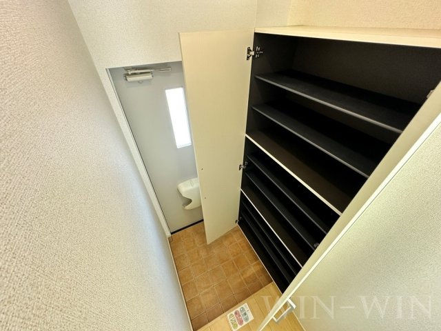 クラリス Bの玄関