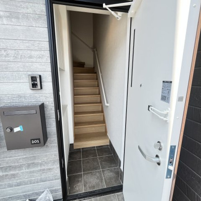 【玄関】 | アマネクイースト