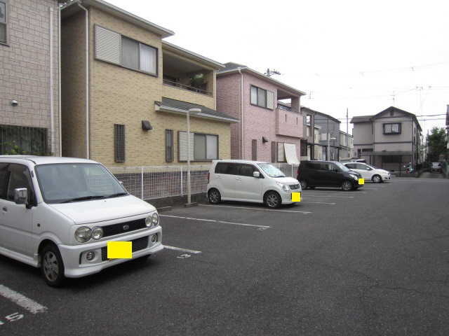 【駐車場】