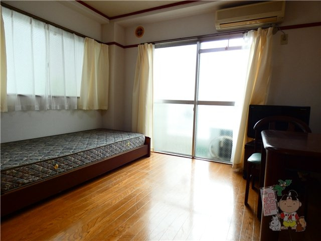 アイヨコヤマの居間・リビング