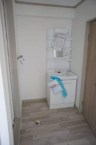 シャトレ北川の洗面所