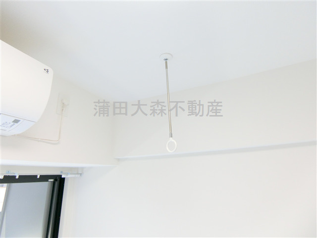 TASUKI RICHESSE KAMATAタスキリシェスシンカマタの設備|エアコン　取り外し可能な室内物干し金具