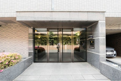 【エントランス】 | ルーブル中野白鷺　※10/3内見開始 | ゆとりのあるエントランスです(^^)/