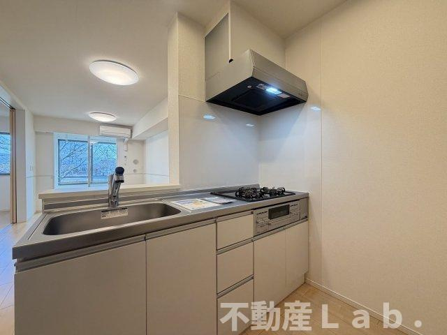 グローリー竹崎　Ⅲのキッチン