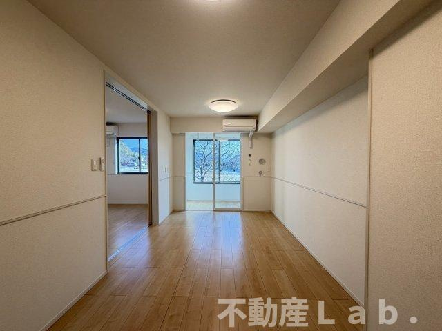 グローリー竹崎　Ⅲの居間・リビング