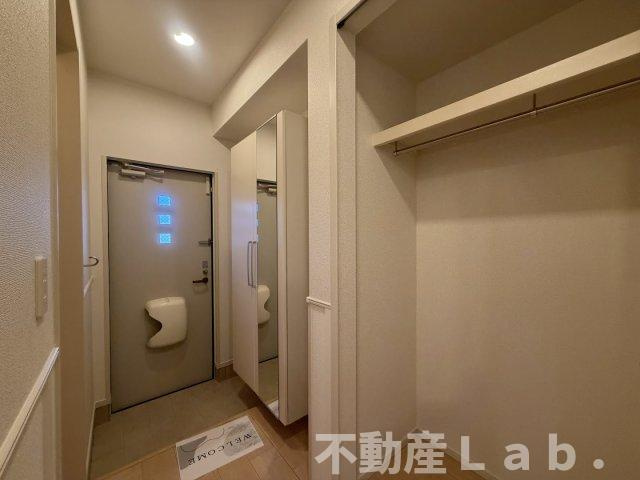 グローリー竹崎　Ⅲの玄関