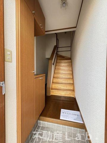 エクセレントシティⅠの玄関