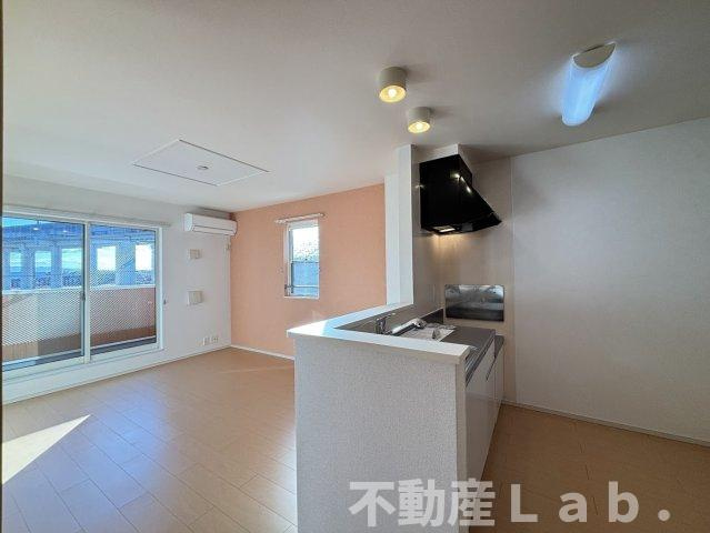 ロータスⅠの内装