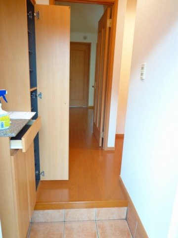 プレシード笹原Ａの玄関