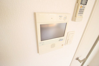 【セキュリティ】 | クローバー・グランデ昭和町 | ＴＶモニター付きインターホン(モデルルーム）