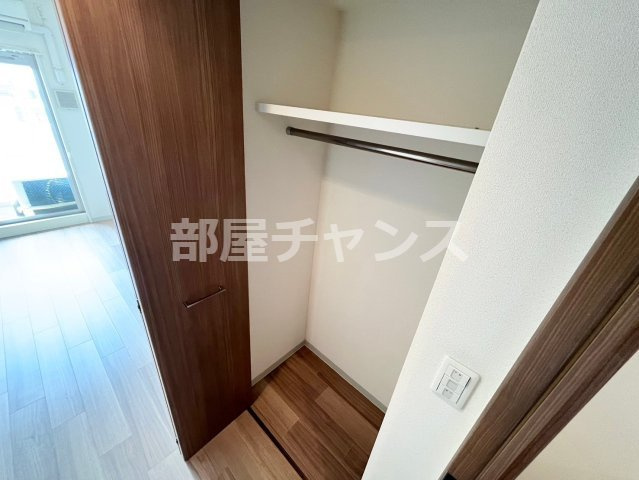 プレサンス久屋大通公園エアリーの収納