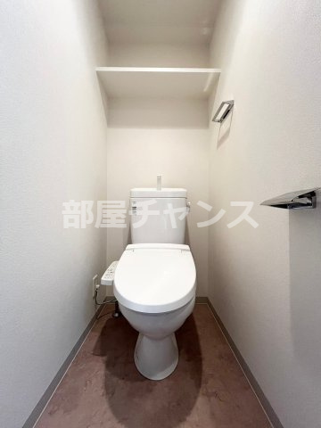 プレサンス久屋大通公園エアリーの玄関