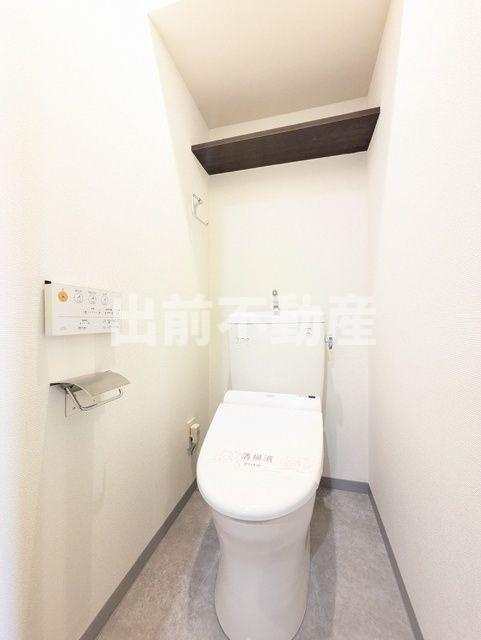 豊島区西巣鴨３丁目の賃貸マンションのトイレ