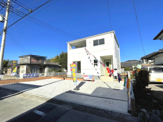 藤岡市小林第６（全1棟）1号棟の前面道路含む現地写真