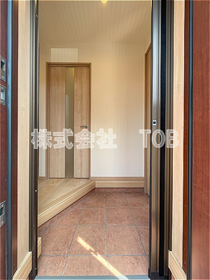 【玄関】 | 杉並区松庵１丁目戸建 | 1F※クリーニング完了前※