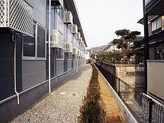 【庭】 | レオパレス国府