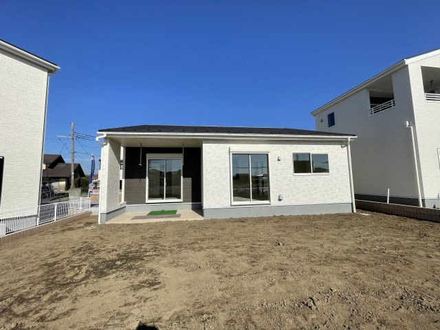 藤岡市岡之郷第4（全5棟）3号棟の外観|建物完成済みでございます。お部屋のご内覧可能でございます。お気軽にお問合せ下さいませ(^▽^)/