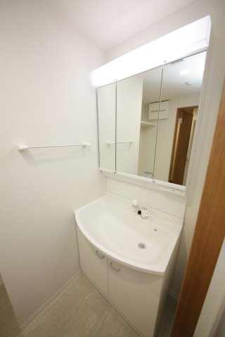 エスティヒルズの独立洗面台