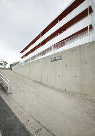 エスティヒルズの周辺