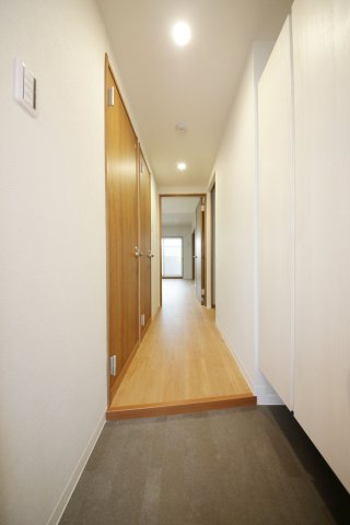 エスティヒルズの玄関