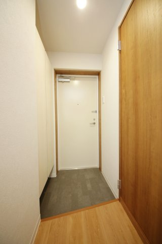 エスティヒルズの玄関