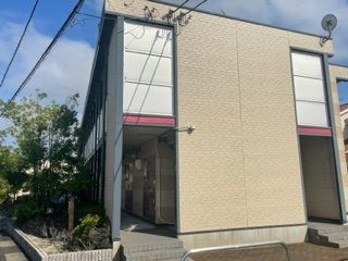【外観】 | レオパレスＹｕｍａｃｈｉ | 落ち着いた雰囲気の外観です