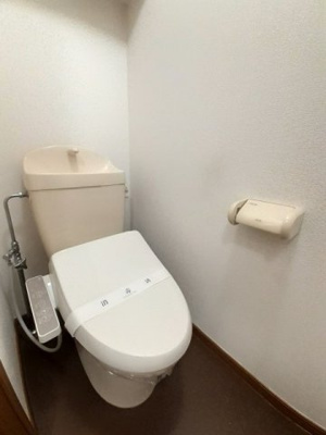 【トイレ】 | アンソレイユＢ | シンプルで使いやすいトイレです