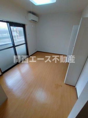 【寝室】 | クレール住道