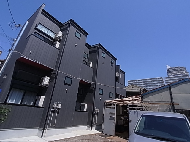 神戸市長田区久保町７丁目のアパートの外観