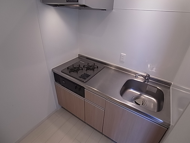 神戸市長田区久保町７丁目のアパートのキッチン|システムキッチン（ガス２口）