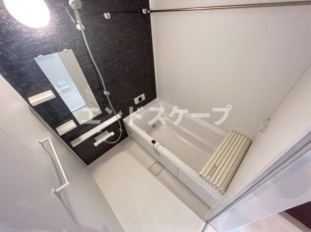 アルカディアの浴室|高崎、前橋、伊勢崎エリアのお部屋探しはエンドスケープまで！お客様の理想お聞かせ下さい♪
内装の色が画像と異なる場合があります。