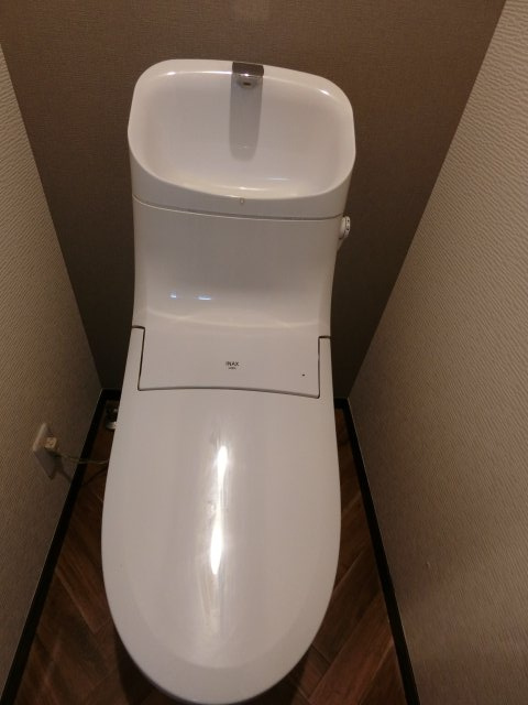 リビアングラス元住吉のトイレ|他のお部屋の参考写真となります。