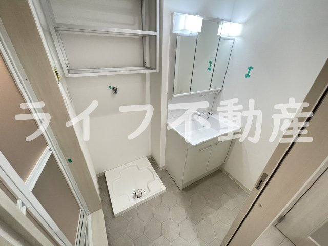 クリエオーレ菱江Ⅲの洗面所|洗面所です