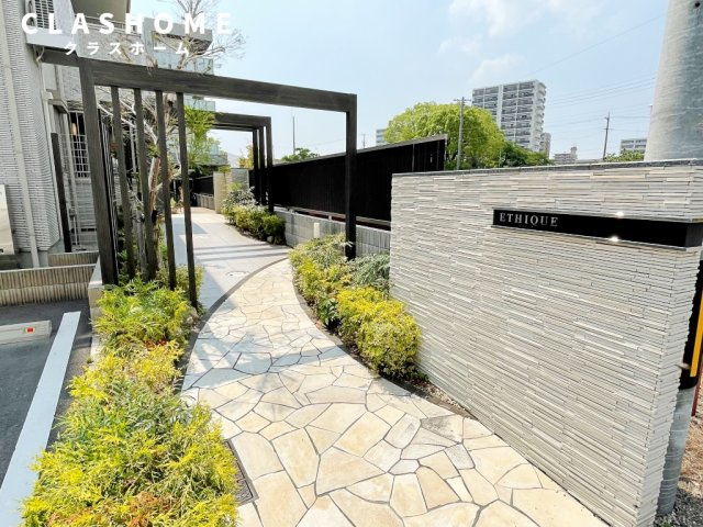 ETHIQUE　　刈谷市の賃貸ならクラスホーム刈谷店のエントランス