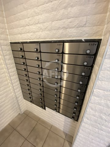 ポルトボヌール南堀江ミラージュのその他共用部分|ポルトボヌール南堀江ミラージュ　メールＢＯＸ