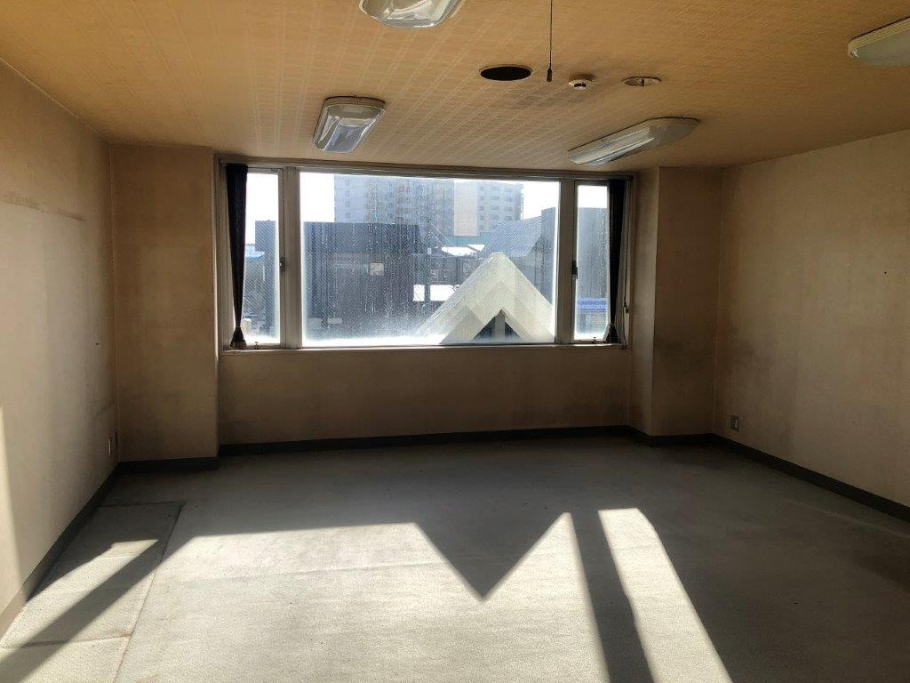 旭町　店舗・事務所用　RC造　2階建てのその他|2F西の部屋　南方向