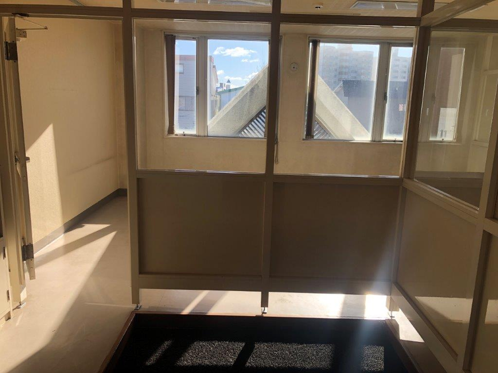 旭町　店舗・事務所用　RC造　2階建てのその他|2F東中の部屋（パーテーション）