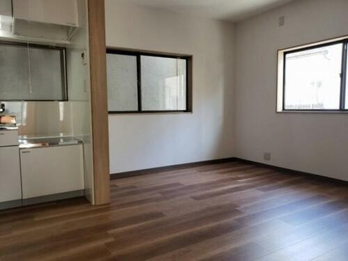 北条6丁目　中古一戸建ての居間・リビング|LDK10.5帖
■物件内覧・資金計画相談・住宅ローン相談、リフォーム相談、お問合せ受付中■
※当日・翌日のご内覧、ご相談はお電話でのお問合せがスムーズです！