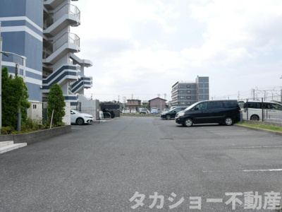 【駐車場】 | サンクレイドル姉ヶ崎 | 駐車場に車を止められます