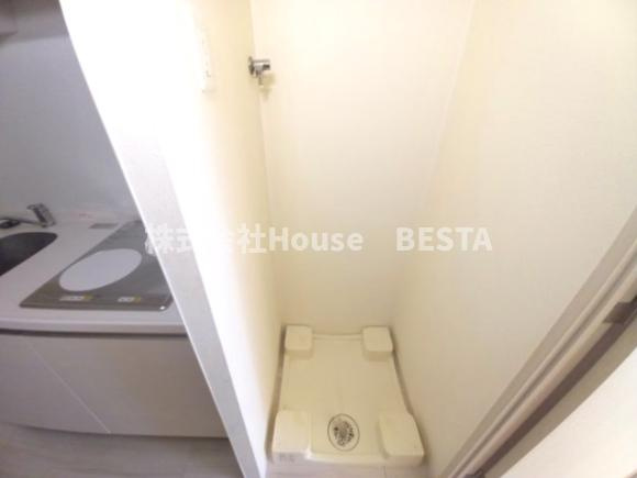 ファーストフィオーレ神戸湊町の洗面所