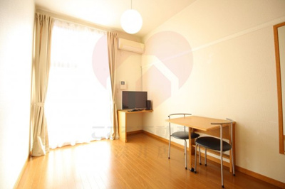 【居間・リビング】 | レオパレスゴールドイーストⅡ