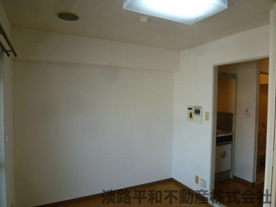 【洋室】 | レファインド春日野道